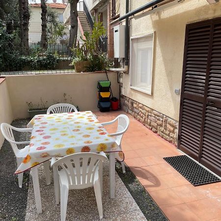 Giardino Sud - A Pochi Passi Dal Mare Apartment San Vincenzo Exterior photo