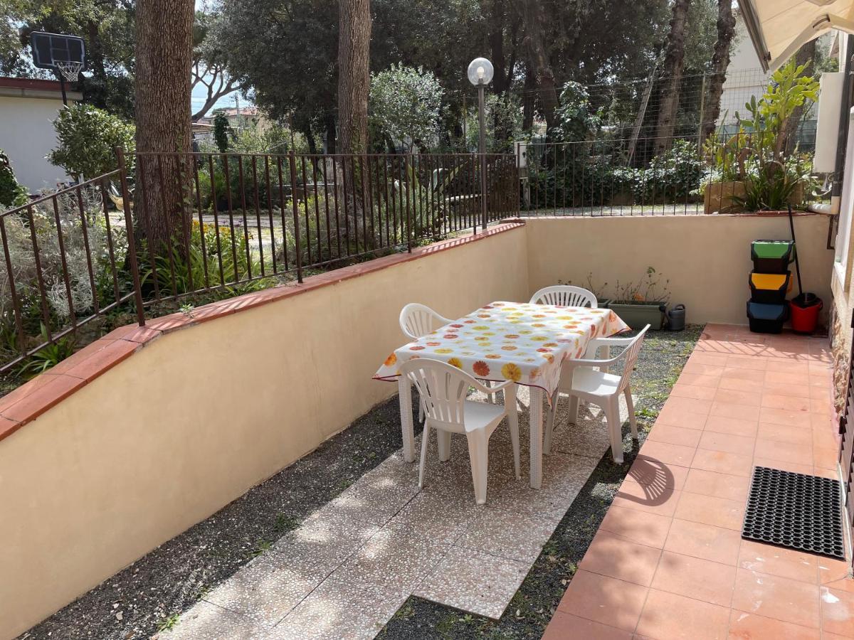 Giardino Sud - A Pochi Passi Dal Mare Apartment San Vincenzo Exterior photo